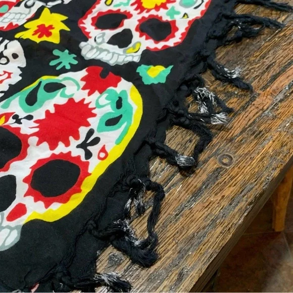 Mr Buho Sarong Vibrant Swim Cover Wrap Skirt Skull Design - Picture 7 of 12